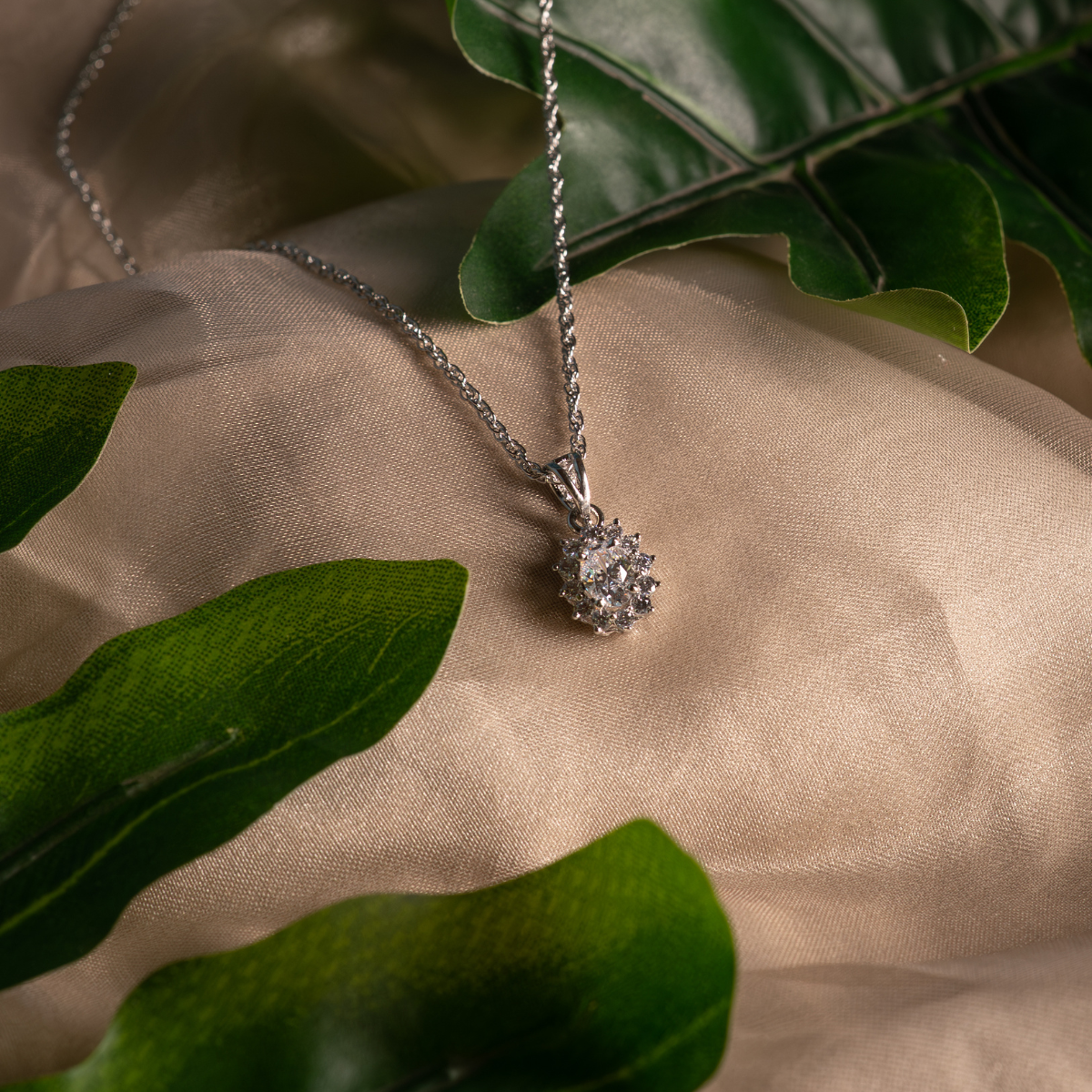 Oval Halo 925 Sterling Silver Necklace