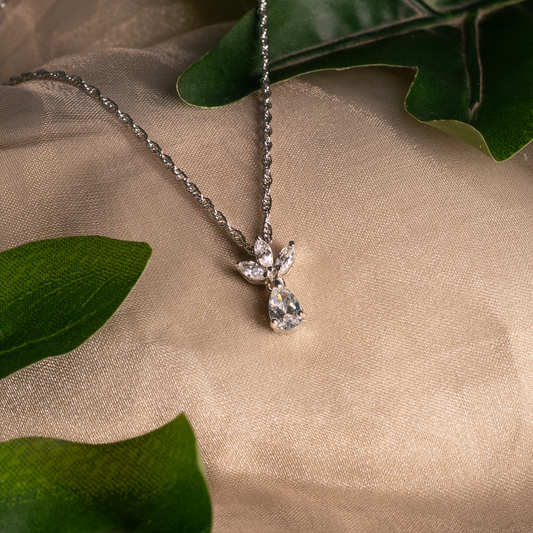 Pure Drop 925 Sterling Silver Necklace
